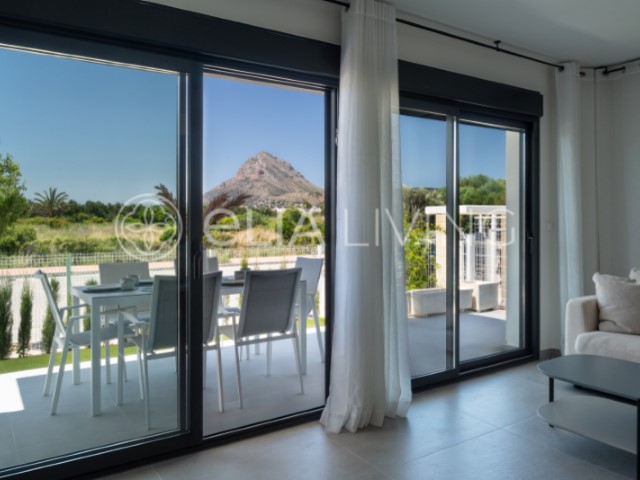 Image No.26-3 Bed Apartment for sale