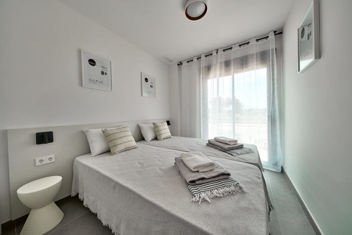 Image No.7-3 Bed Apartment for sale