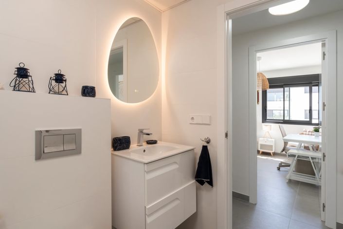 Image No.26-2 Bed Apartment for sale