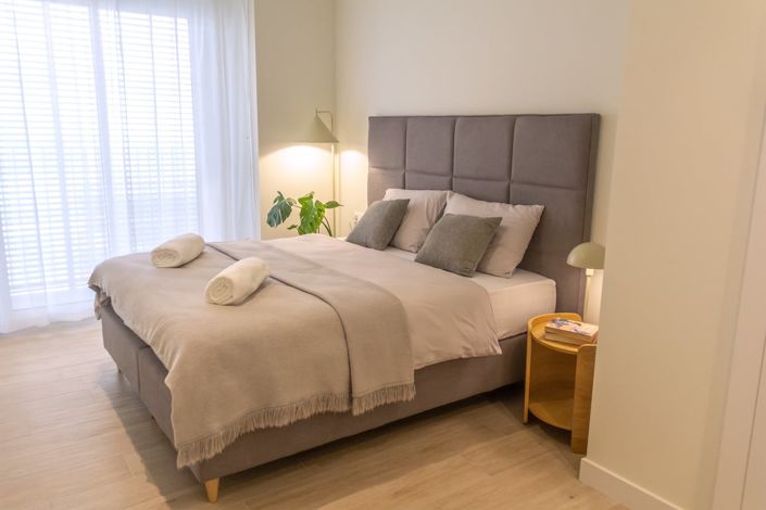 Image No.10-3 Bed Apartment for sale