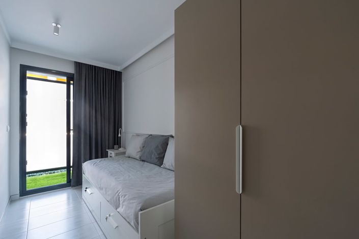 Image No.20-3 Bed Apartment for sale