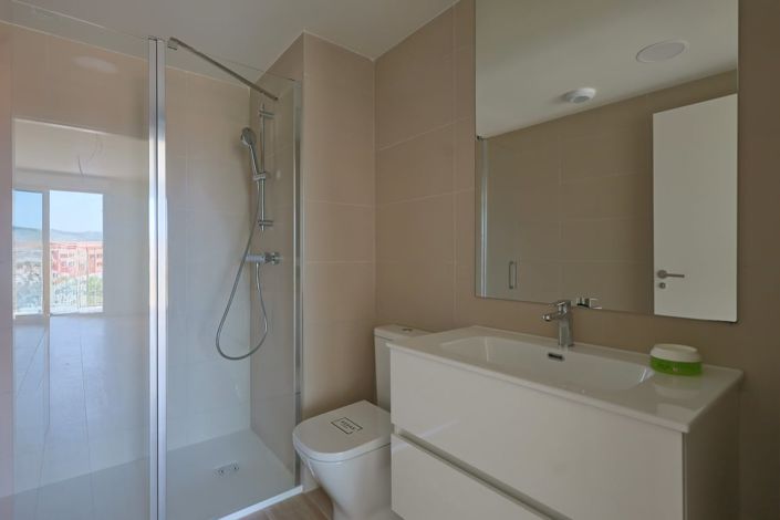 Image No.11-2 Bed Apartment for sale