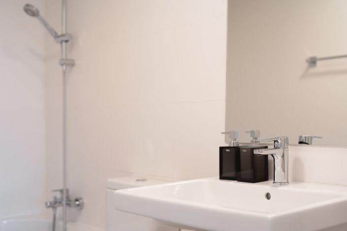 Image No.24-2 Bed Apartment for sale