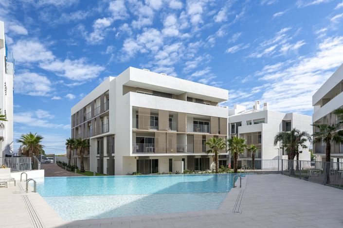 Image No.3-2 Bed Apartment for sale