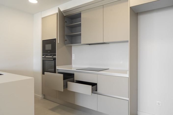 Image No.24-2 Bed Apartment for sale