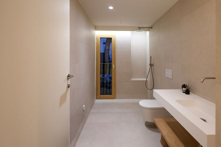 Image No.16-4 Bed Villa for sale