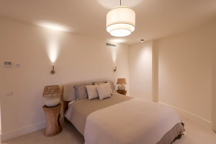 Image No.17-4 Bed Villa for sale