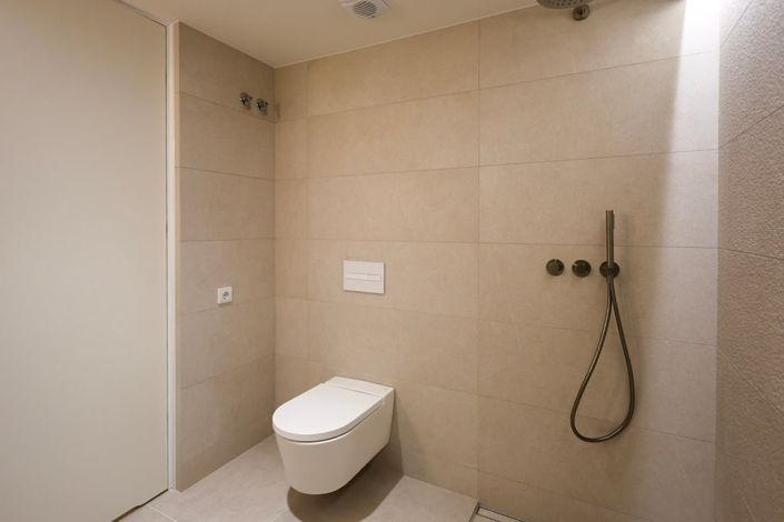 Image No.19-4 Bed Villa for sale