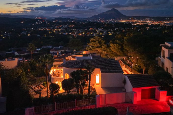 Image No.29-4 Bed Villa for sale