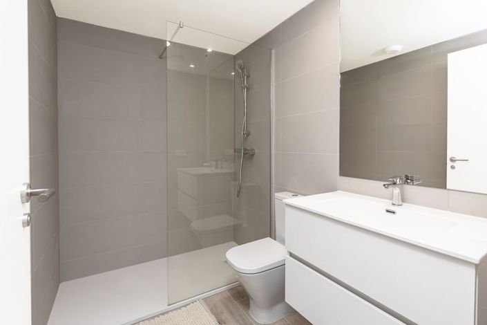 Image No.15-2 Bed Apartment for sale