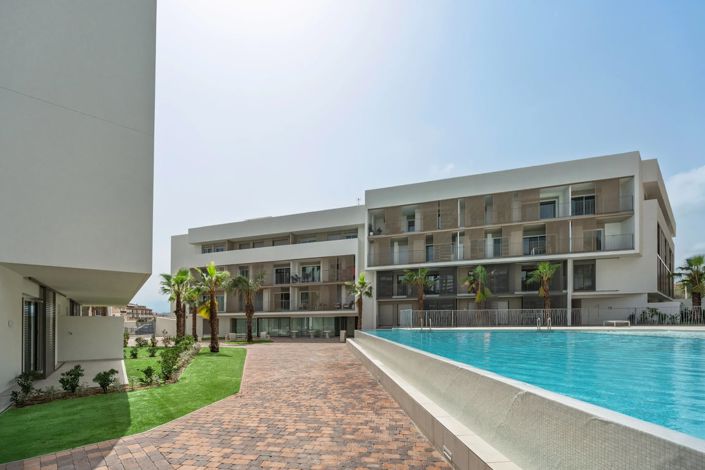 Image No.28-2 Bed Apartment for sale