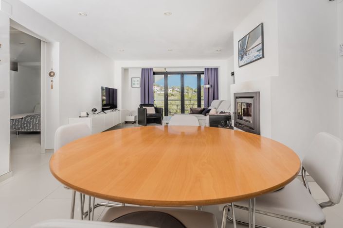 Image No.21-3 Bed Villa for sale