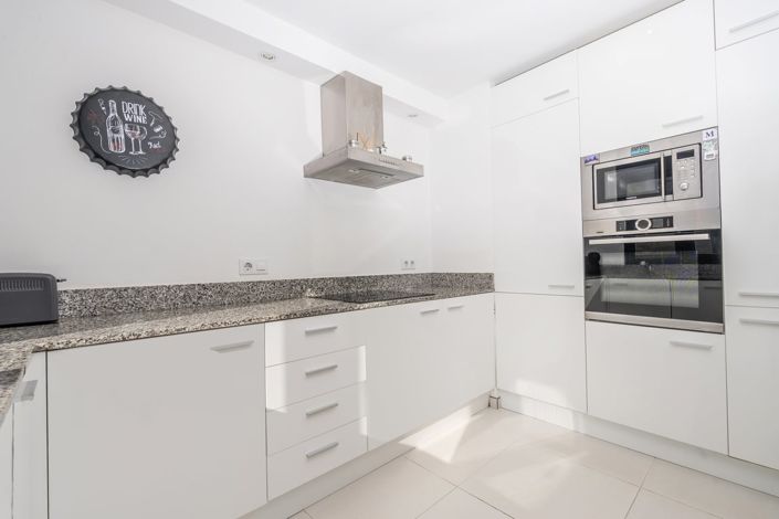 Image No.26-3 Bed Villa for sale