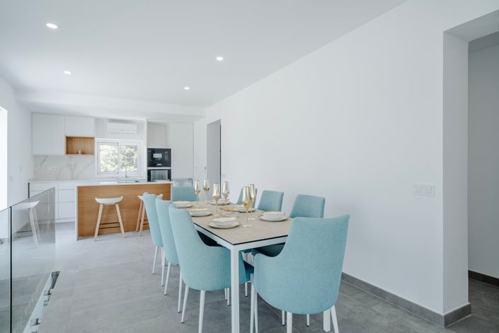 Image No.14-4 Bed Villa for sale