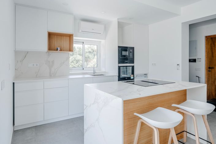 Image No.17-4 Bed Villa for sale