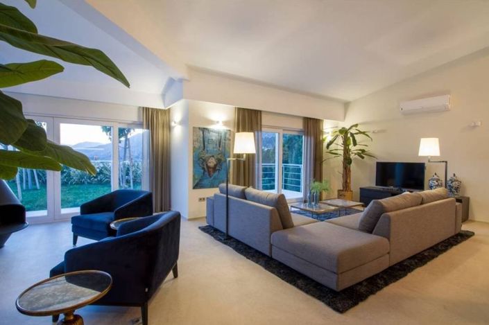 Image No.12-3 Bed Villa for sale