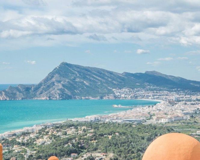 Image No.3-3 Bed Villa for sale