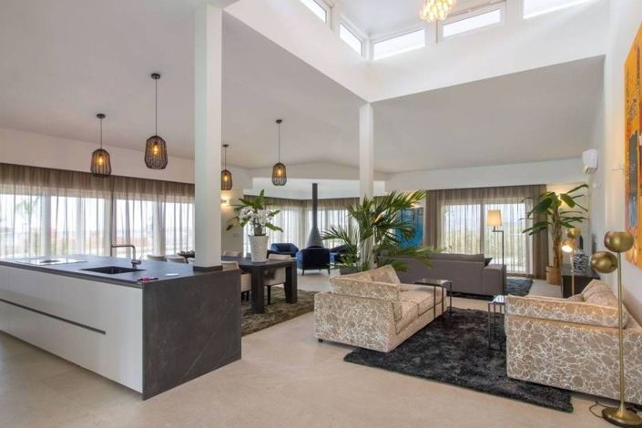 Image No.8-3 Bed Villa for sale