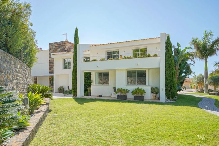 Image No.18-7 Bed Villa for sale