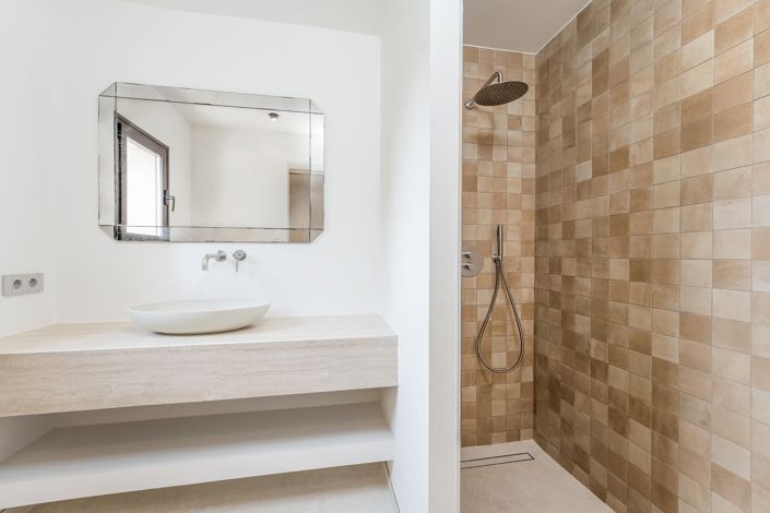 Image No.29-5 Bed Villa for sale