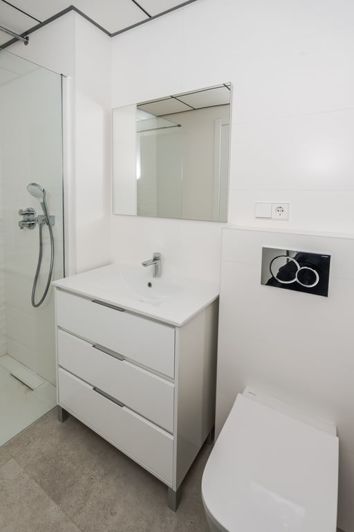 Image No.26-3 Bed Apartment for sale