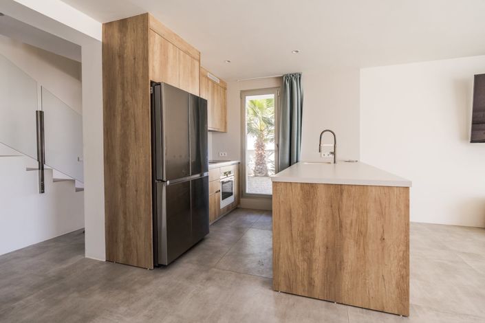 Image No.29-2 Bed Villa for sale