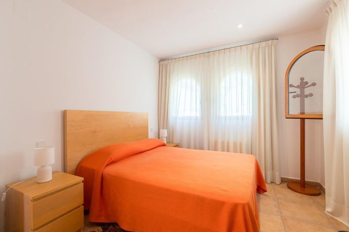 Image No.13-4 Bed Villa for sale