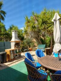 a102d835-2182-424b-8f7d-b62f6894ceb0