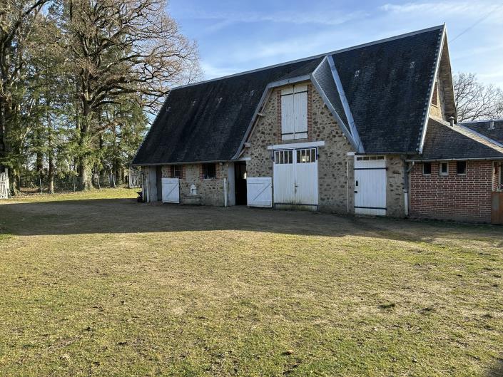 Image No.15-Propriété de pays de 11 chambres à vendre à Magnac-Laval