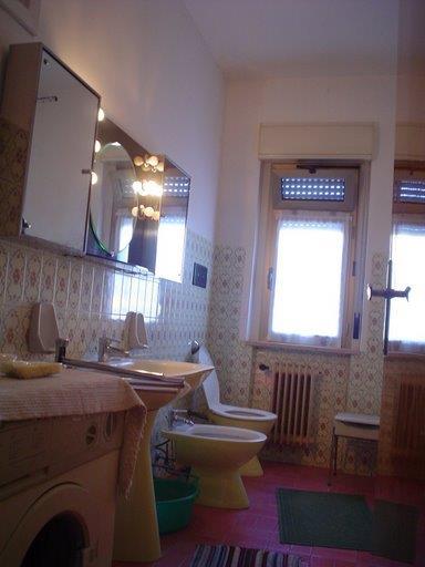 Image No.3-4 Bed Commercial for sale