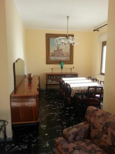 Image No.10-4 Bed Commercial for sale