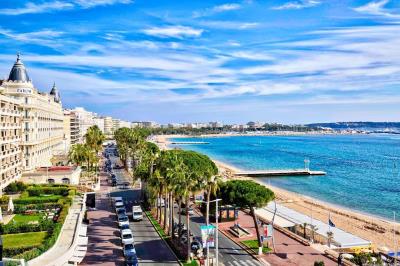 vue-mer-et-carlton-croisette-cannes