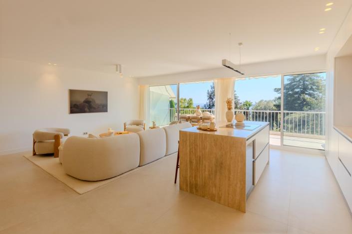 Image No.3-3 Bed Apartment for sale