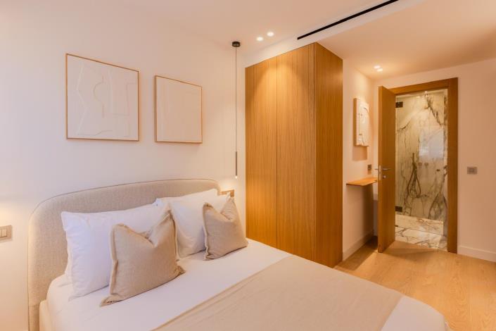 Image No.11-3 Bed Apartment for sale
