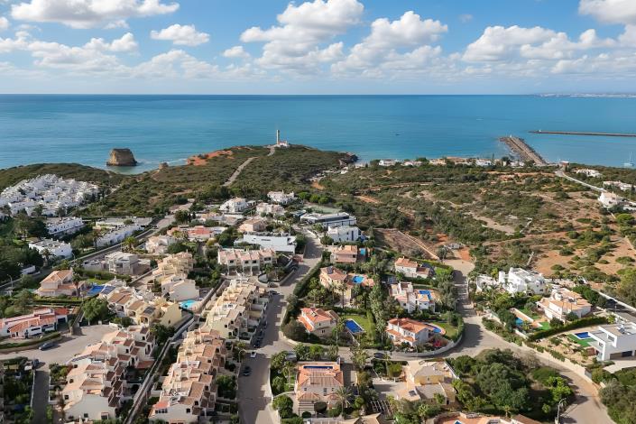 Image No.12-4 Bed Villa for sale