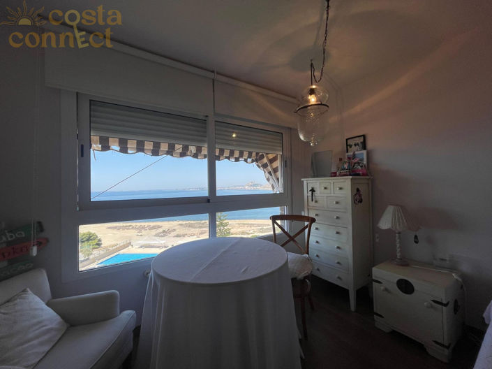 Image No.19-4 Bed Apartment for sale