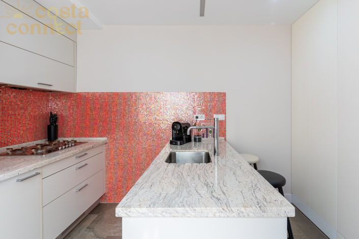 Image No.27-3 Bed Penthouse for sale