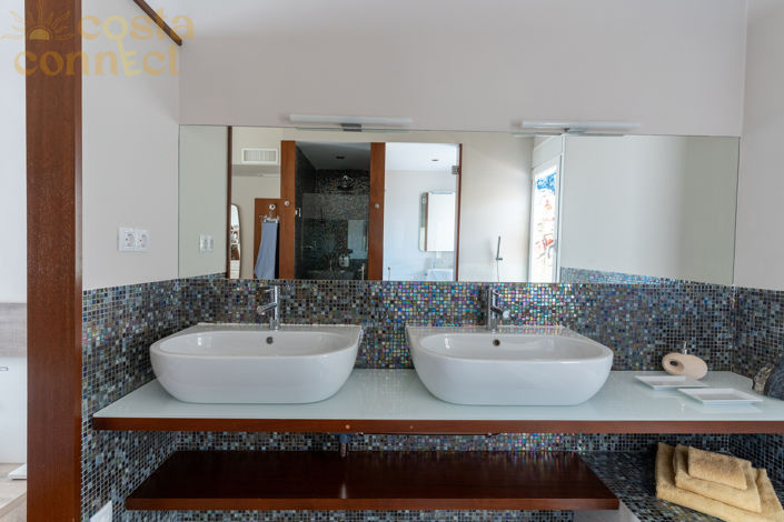 Image No.29-3 Bed Penthouse for sale