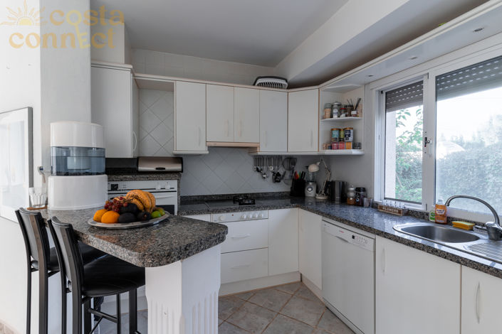 Image No.33-3 Bed Villa for sale