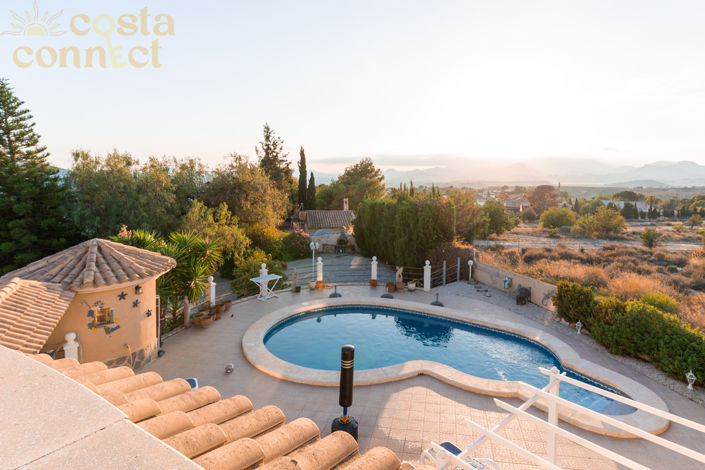 Image No.40-3 Bed Villa for sale