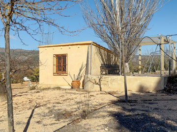 listing960912001279219f431500x100081969611419