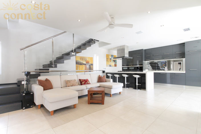 Image No.20-4 Bed Villa for sale