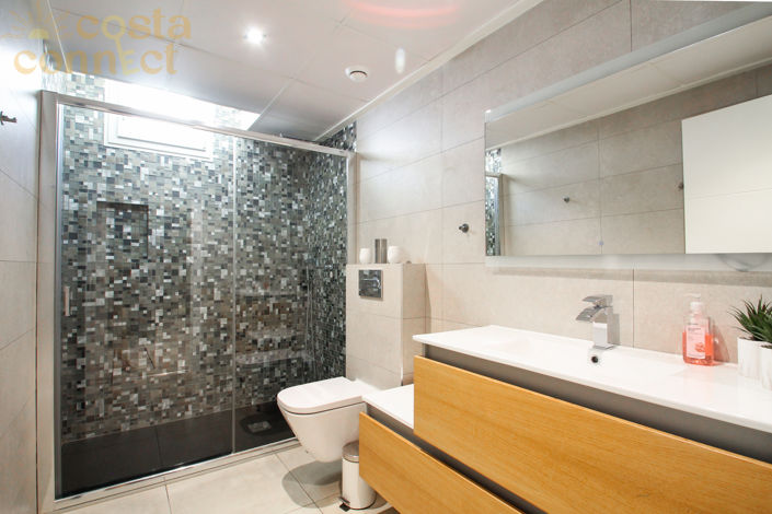 Image No.44-4 Bed Villa for sale