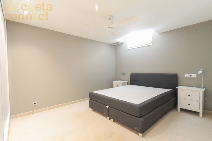 Image No.45-4 Bed Villa for sale