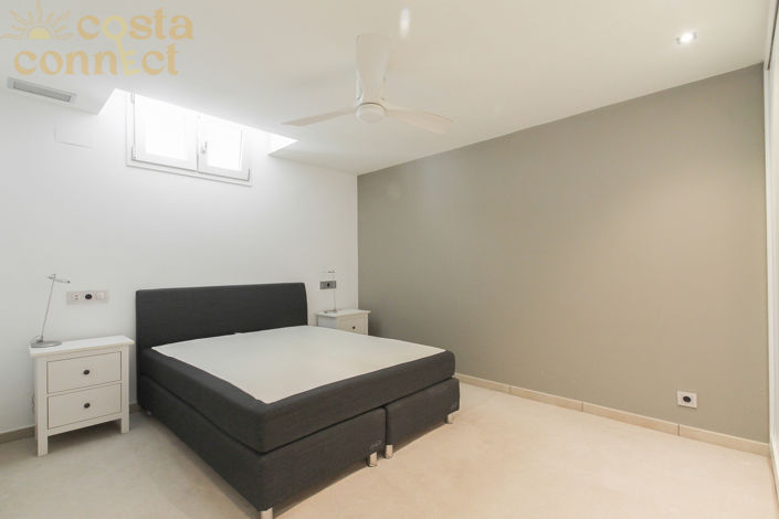 Image No.47-4 Bed Villa for sale