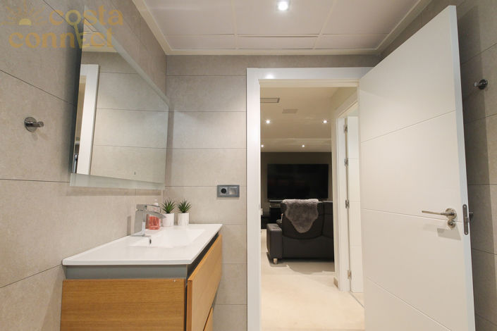 Image No.49-4 Bed Villa for sale