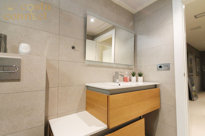 Image No.50-4 Bed Villa for sale