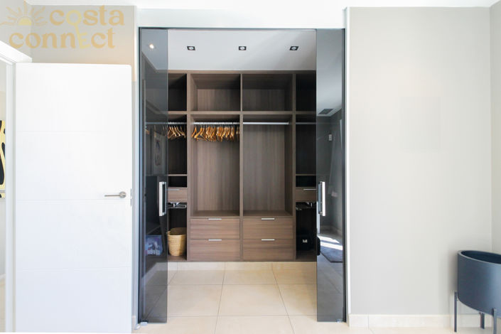 Image No.7-4 Bed Villa for sale