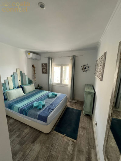 Image No.27-5 Bed Villa for sale