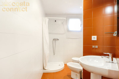 listing964149000611a30c9f1500x100081969611419